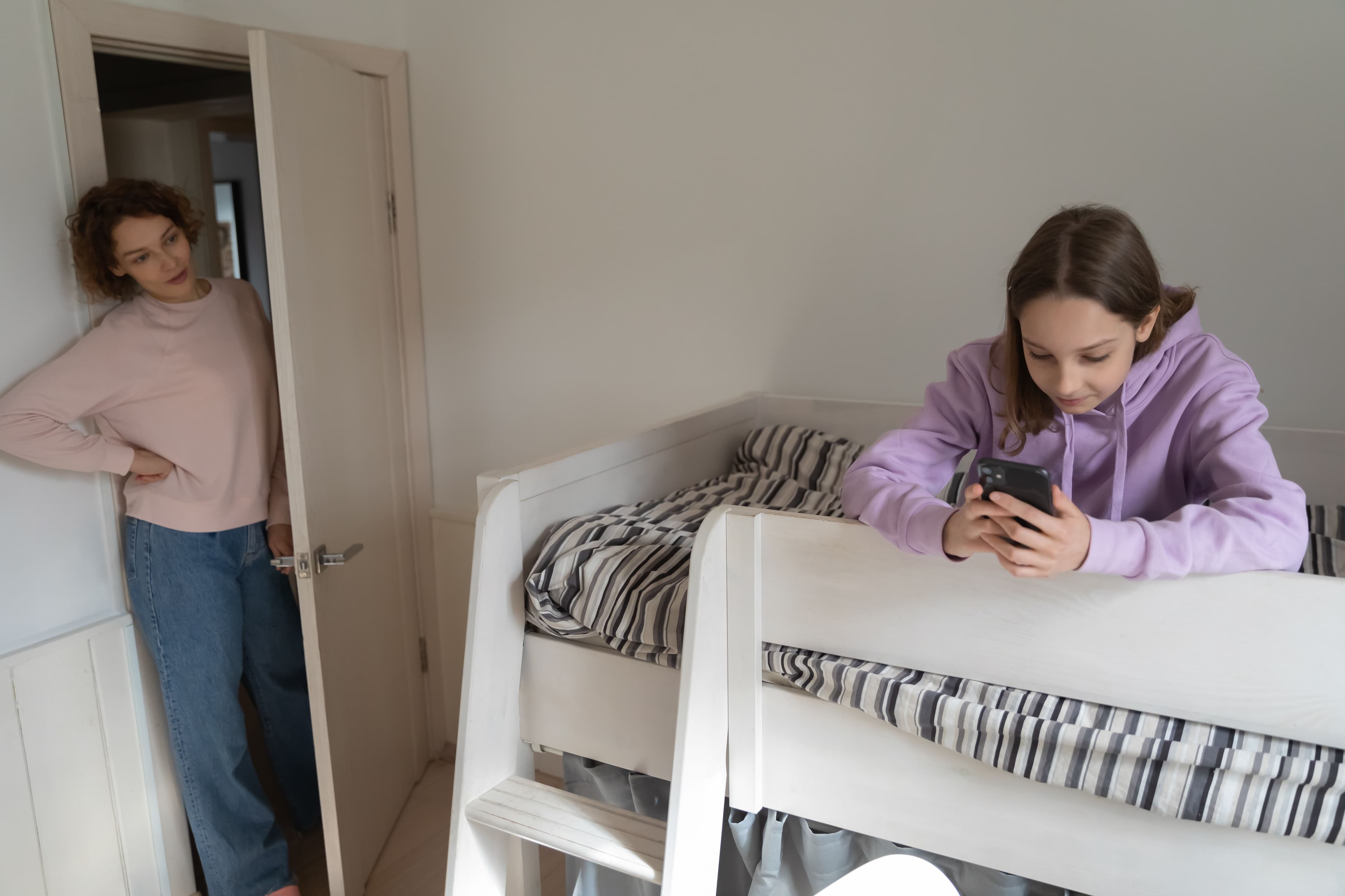 Before “For You” feels normal: helping young people understand personalised feeds article image